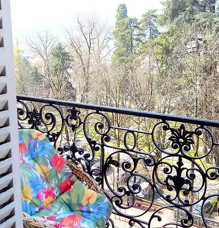 Chez Anna شقة إيكس ليه با